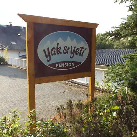 Penzion Yak Und Yeti Aegidienberg