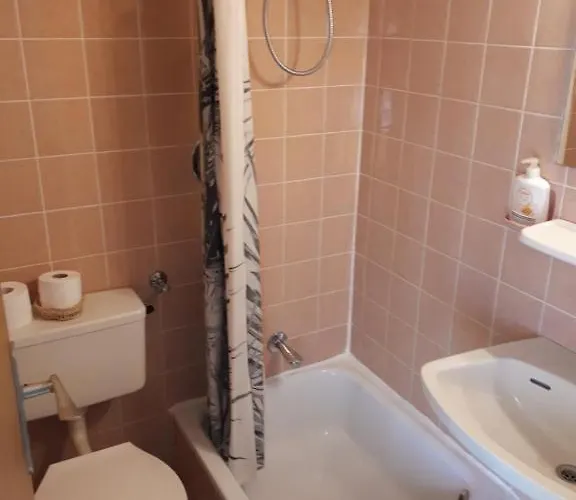 Gæstehus Yak Und Yeti Aegidienberg